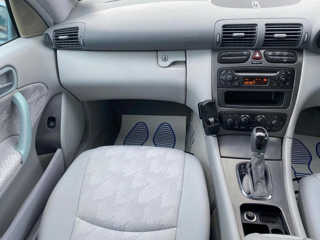 0b9330bb9c0146c7a7f897ceaab202e9