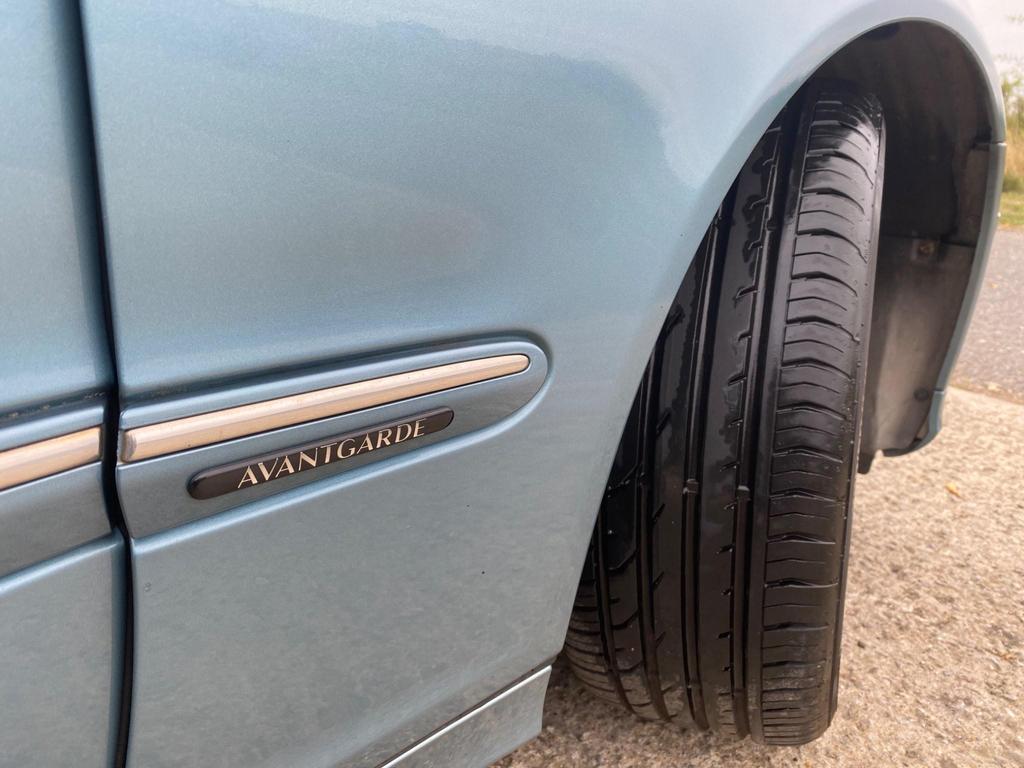 3de0cb8f720e4e57882ec80d8a7e37c7